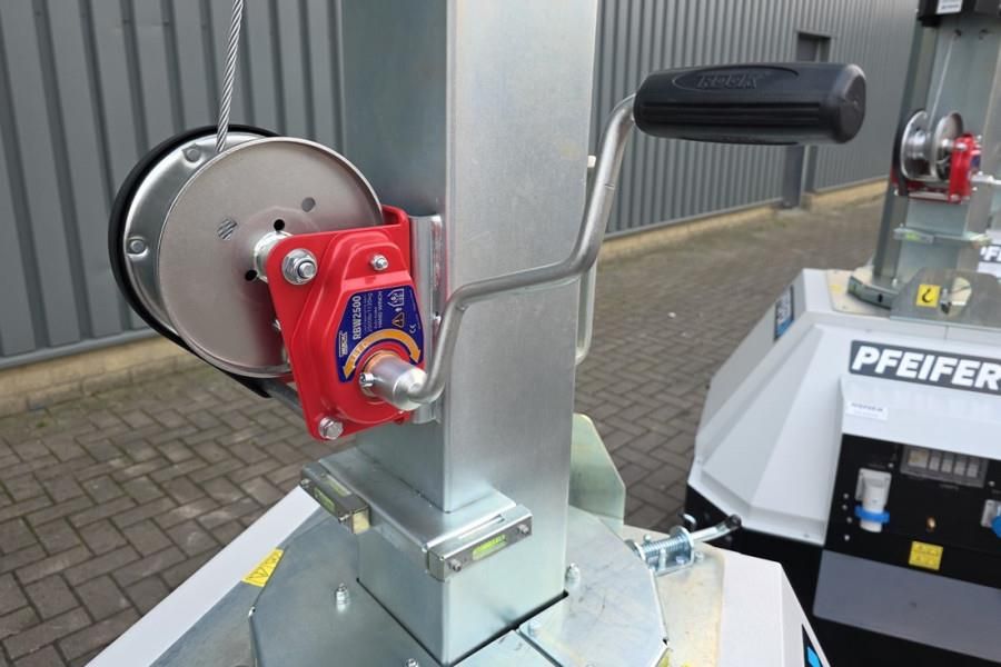 Trime X-Mast 4 × 320W LED Valid Inspection, *Guarantee!