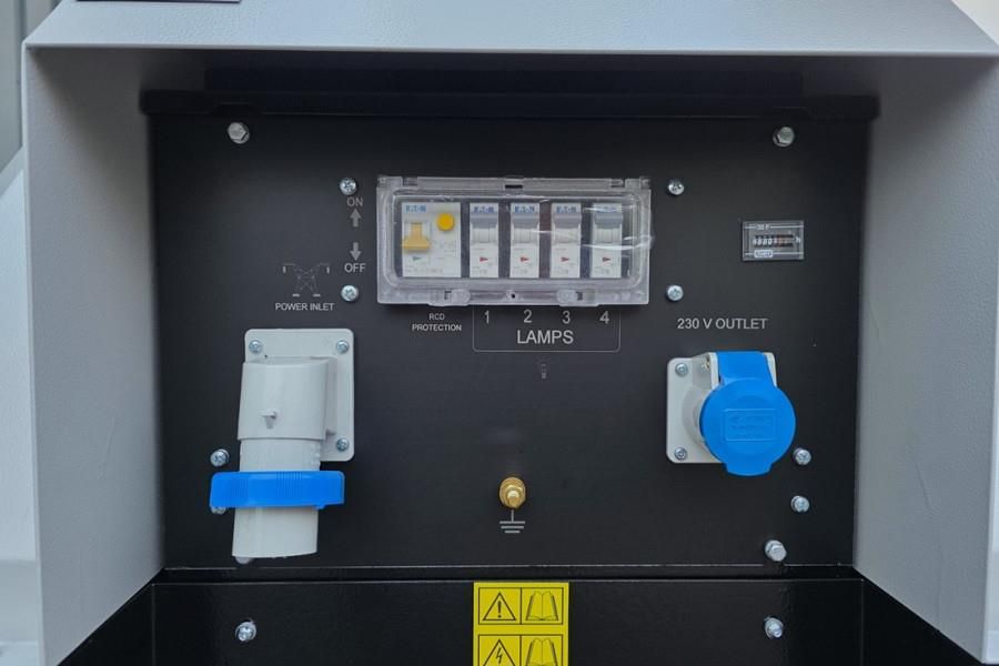 Trime X-Mast 4 × 320W LED Valid Inspection, *Guarantee!