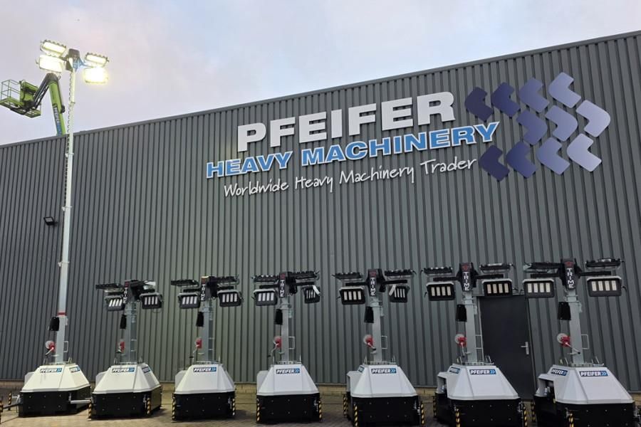 Trime X-Mast 4 × 320W LED Valid Inspection, *Guarantee!