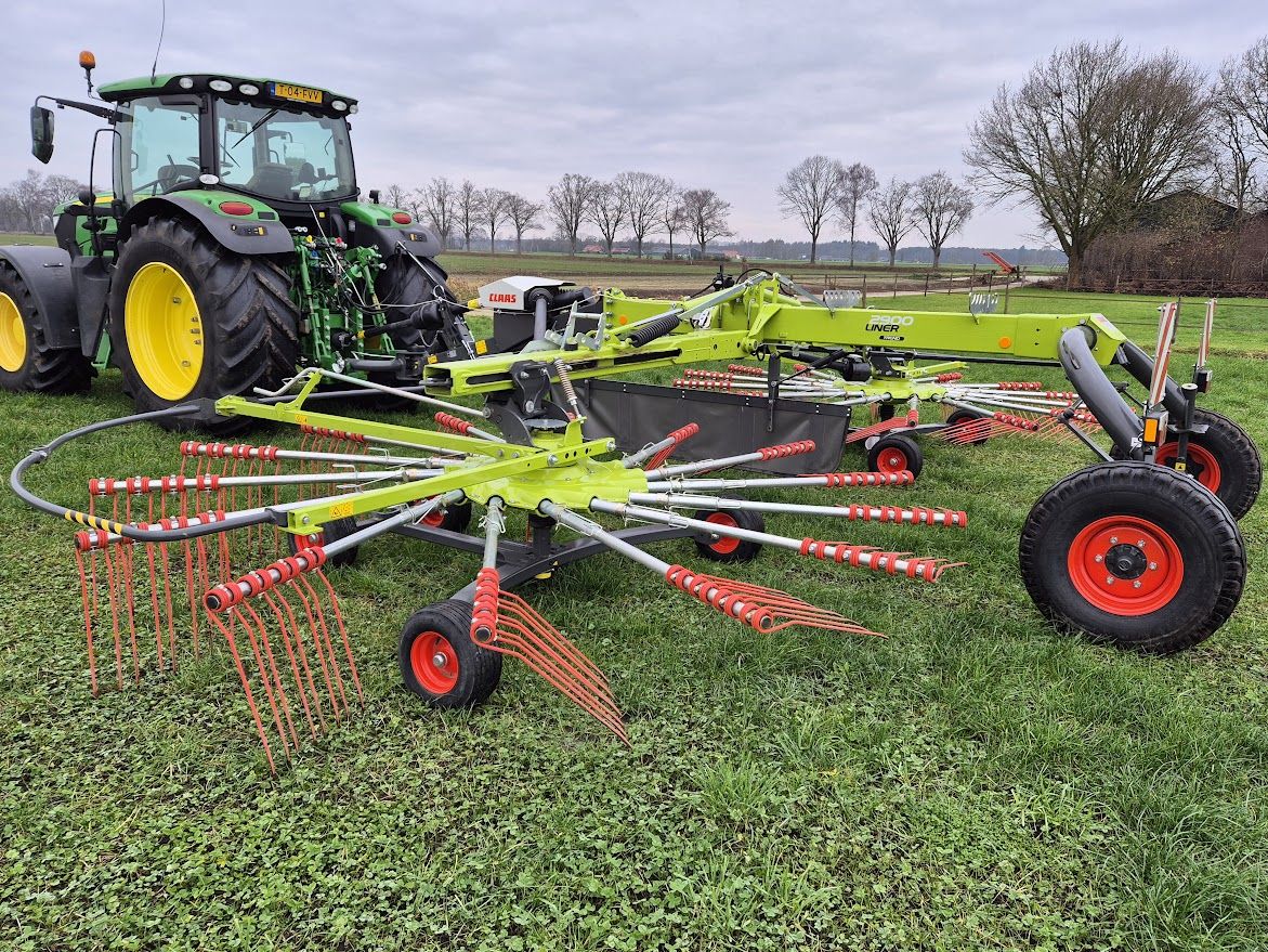 Claas Liner 2900 Trend dubbele hark