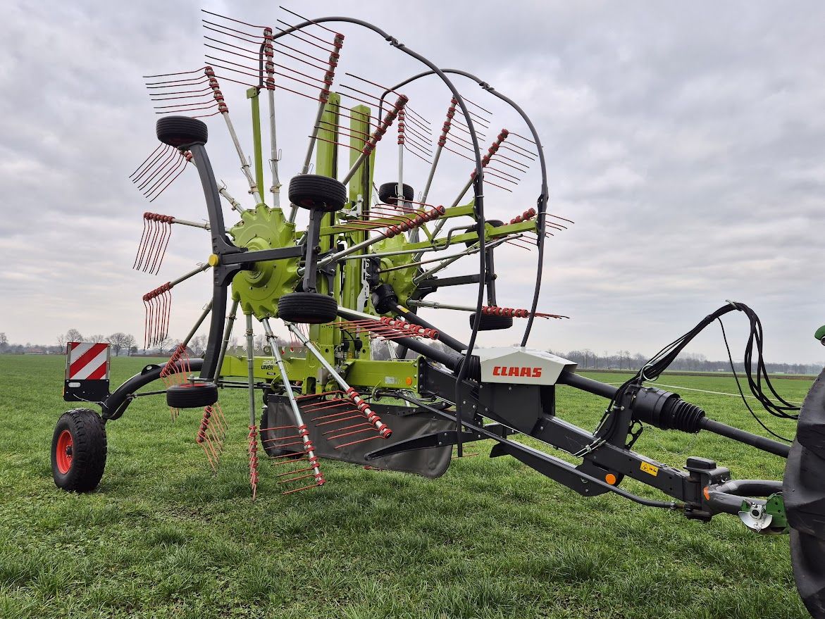 Claas Liner 2900 Trend dubbele hark