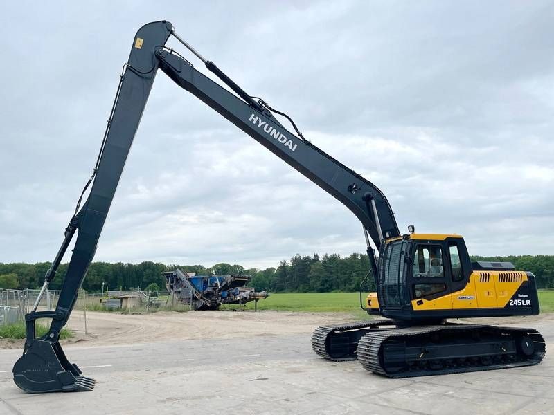 Hyundai R245LR - 2025 Model New / Unused