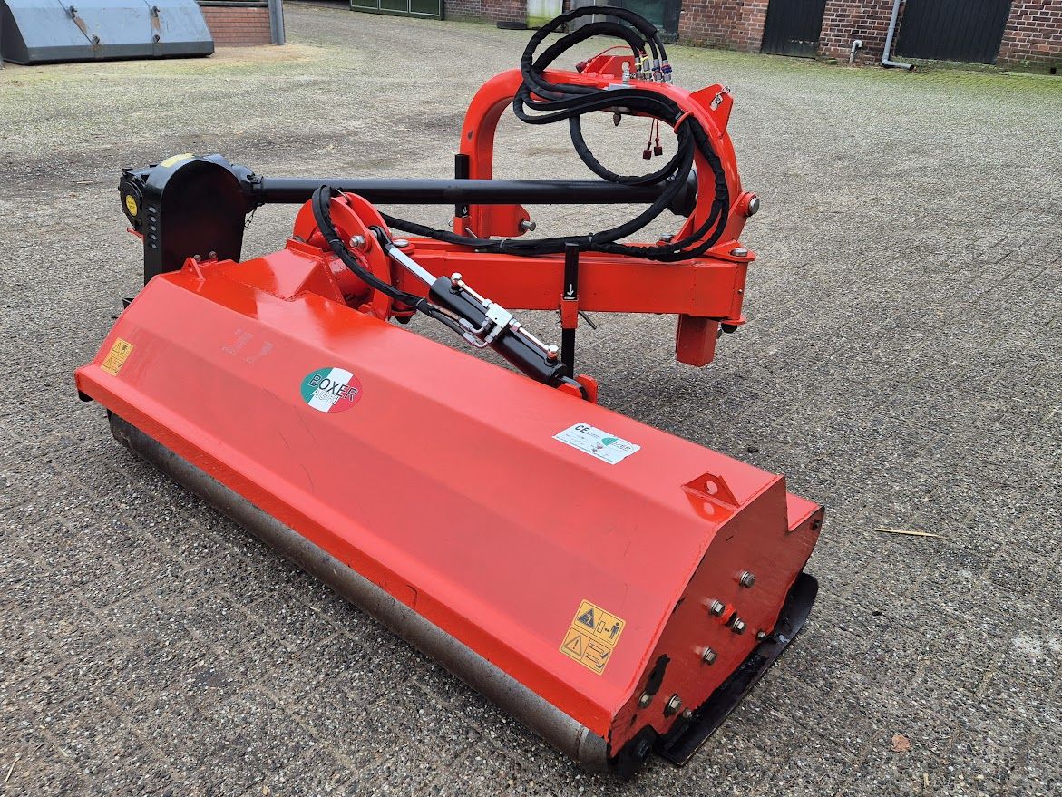 Boxer AGF 180 klepelmaaier