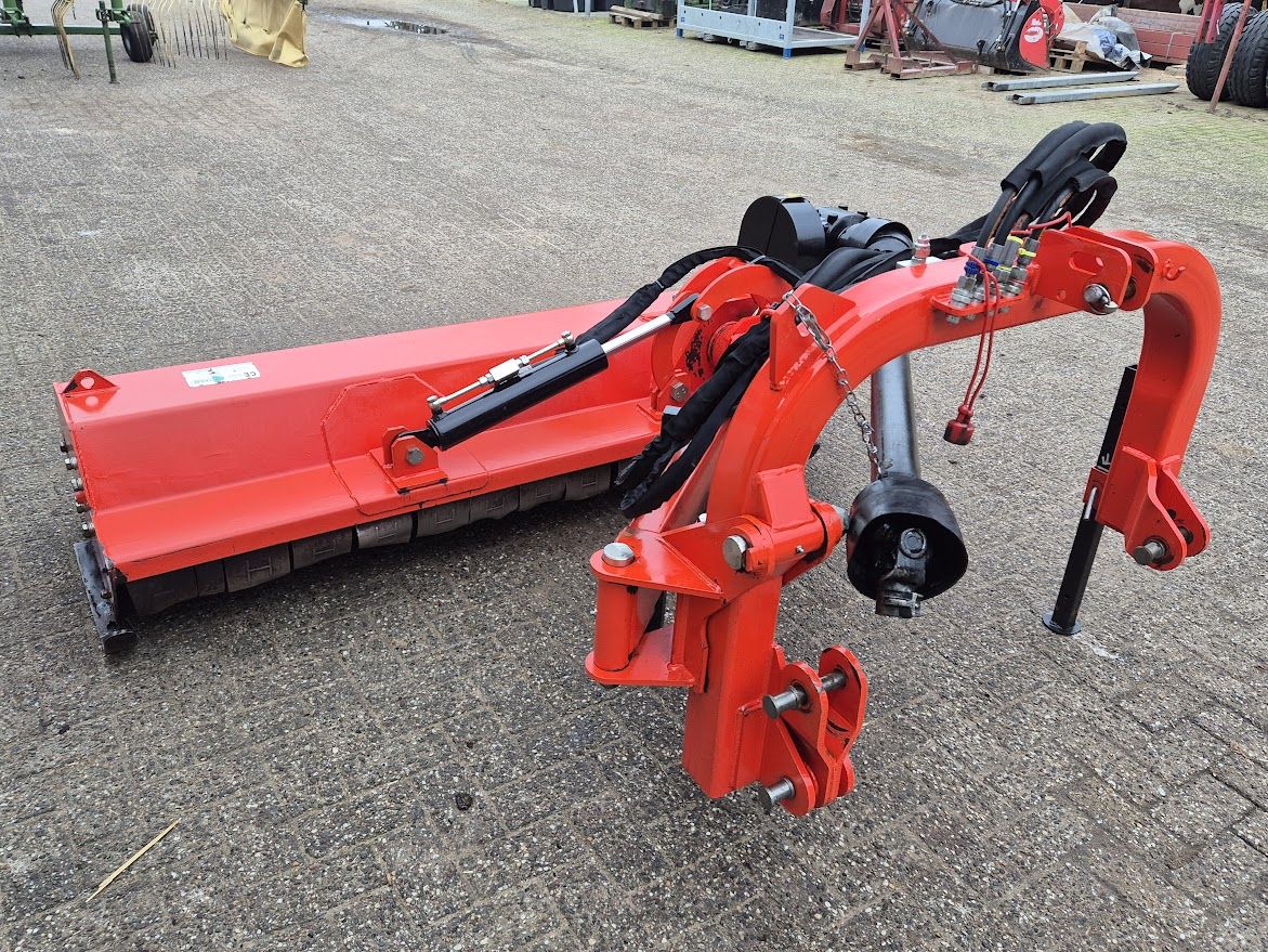 Boxer AGF 180 klepelmaaier