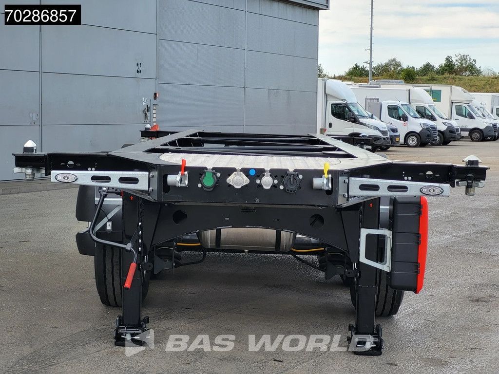 Orthaus 3 axles NEW Lift Axle 20ft 25ft Tank ADR