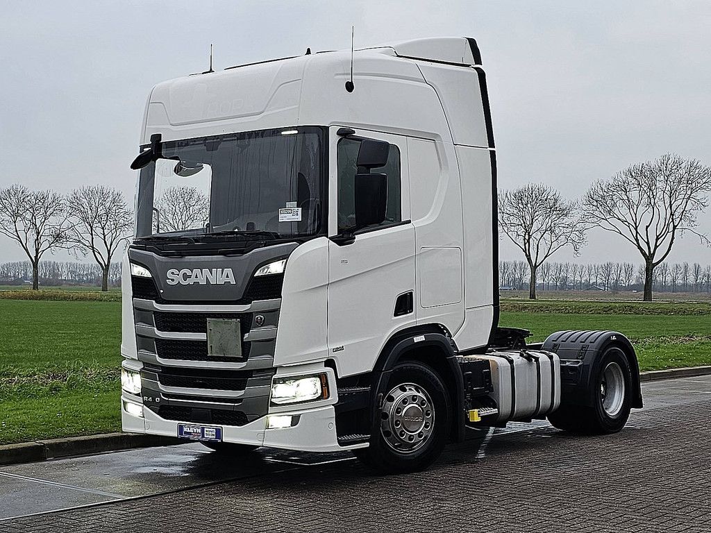 SCANIA R450 adr