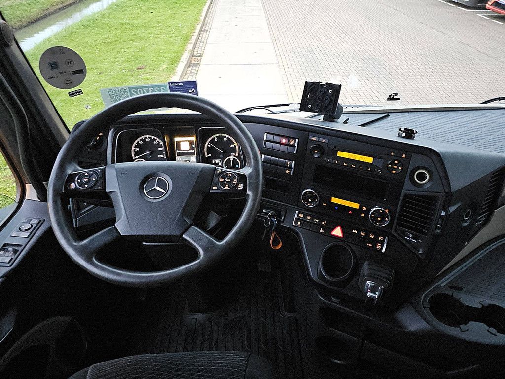 MERCEDES-BENZ ACTROS 2542 LS