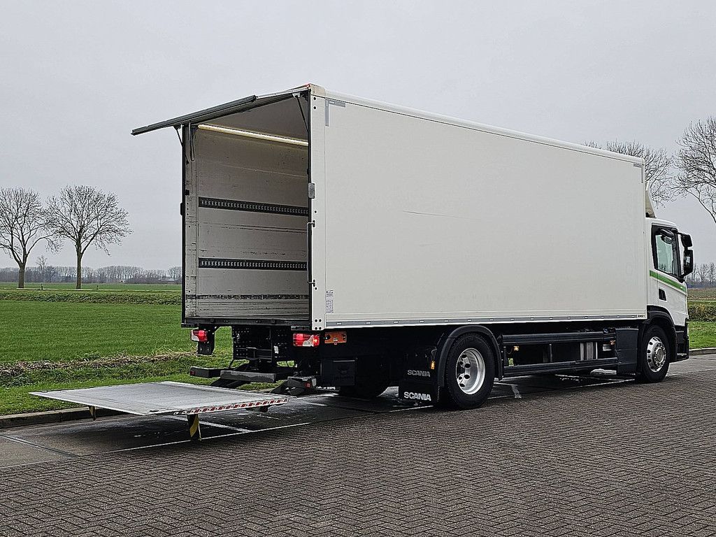 SCANIA P280 nb 2t lift led navi