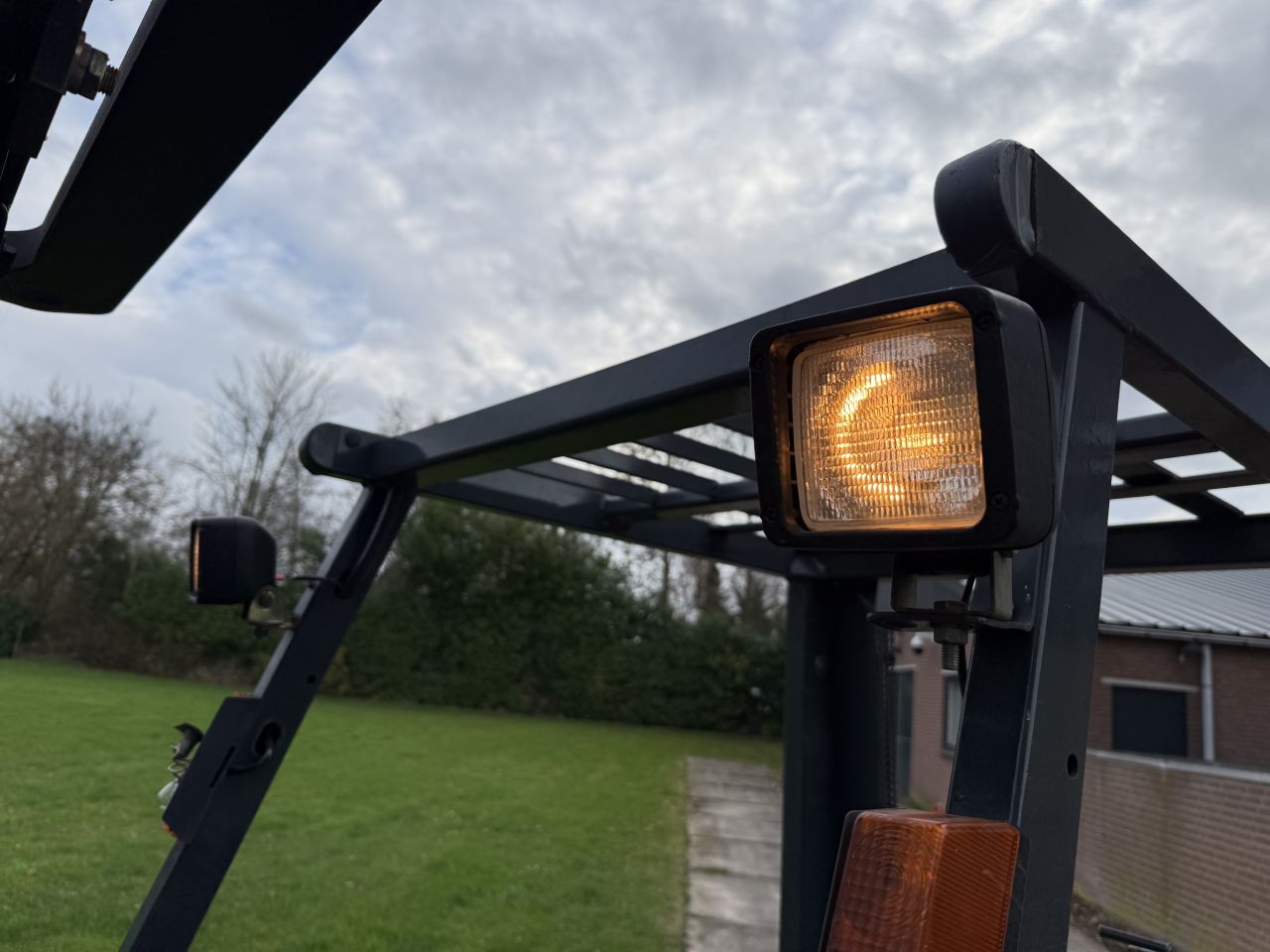 Toyota 1.8 tonner lpg triplex 4.7M Sideshift + nieuwe beurt