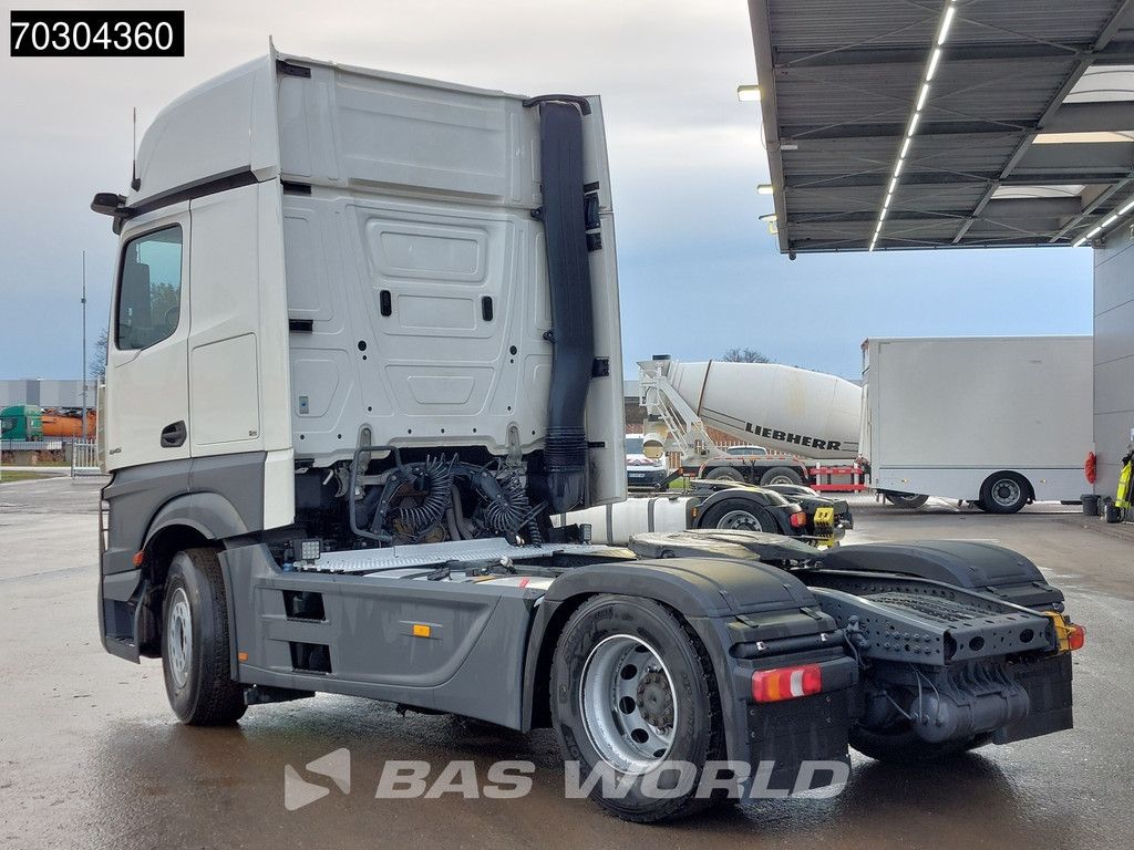 Mercedes Actros 1845 4X2 GigaSpace Retarder MirrorCam Navi Euro 6