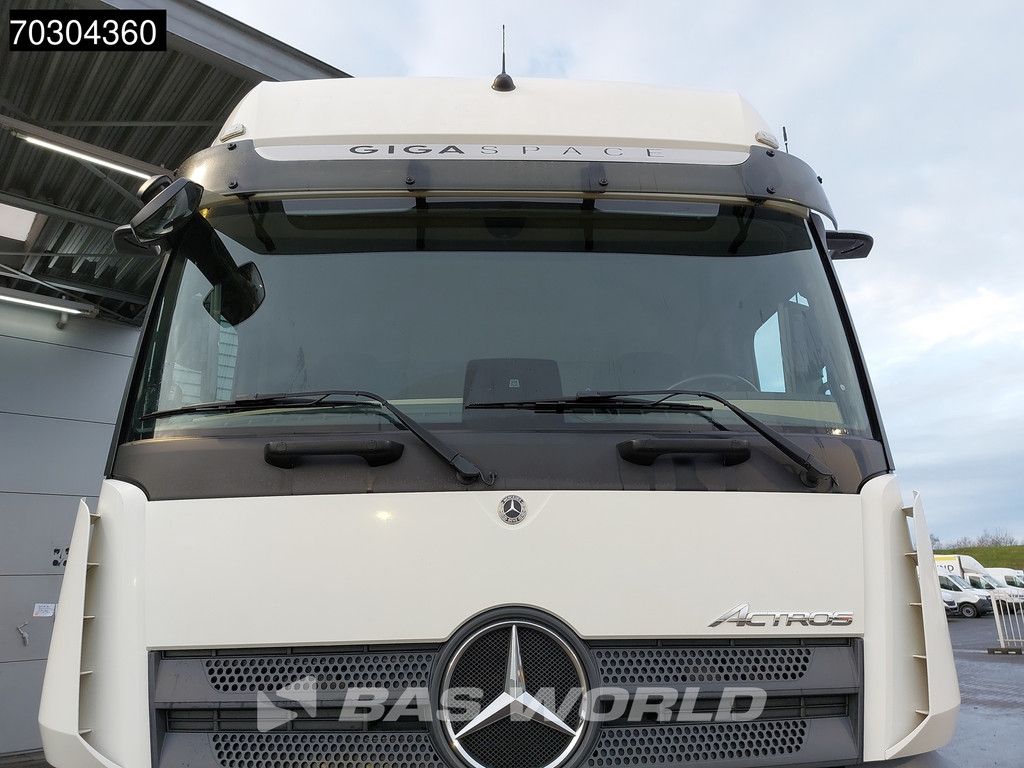 Mercedes Actros 1845 4X2 GigaSpace Retarder MirrorCam Navi Euro 6