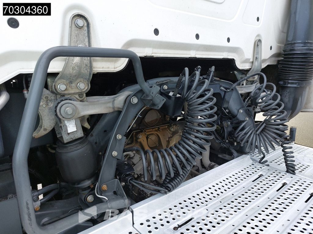 Mercedes Actros 1845 4X2 GigaSpace Retarder MirrorCam Navi Euro 6