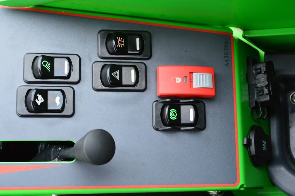 Avant 530 TDL+ Kniklader/Shovel model 2026