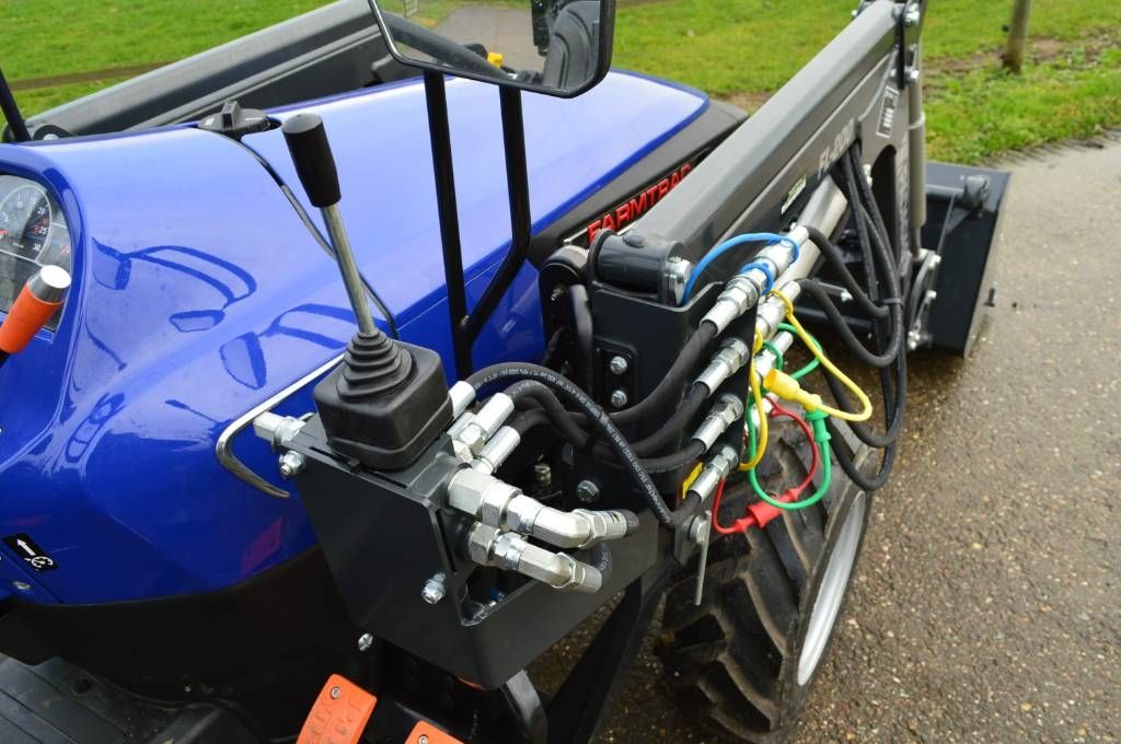 Padagas FL200P voorlader voor compacttractoren