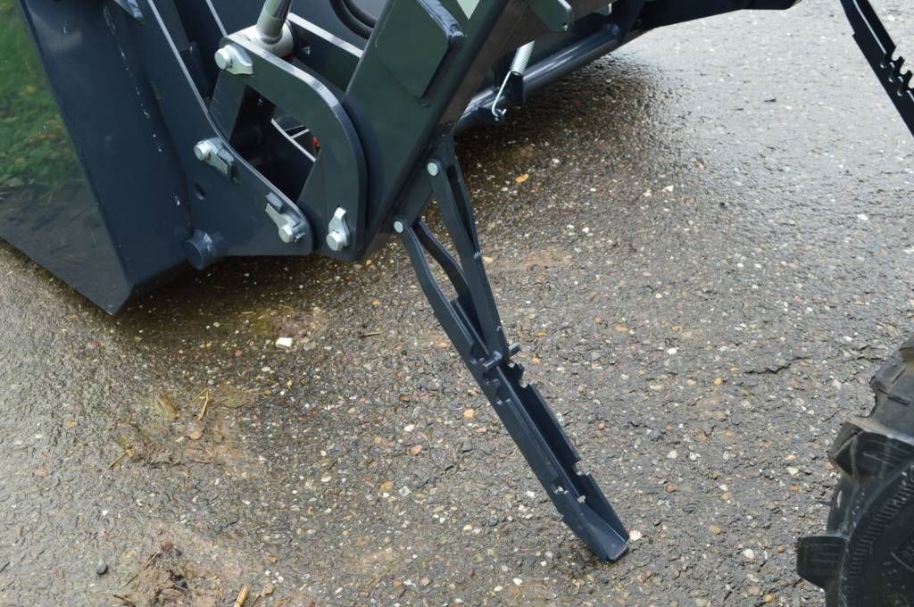 Padagas FL200P voorlader voor compacttractoren