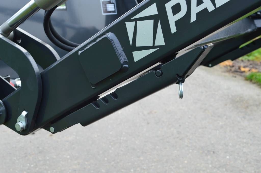 Padagas FL200P voorlader voor compacttractoren