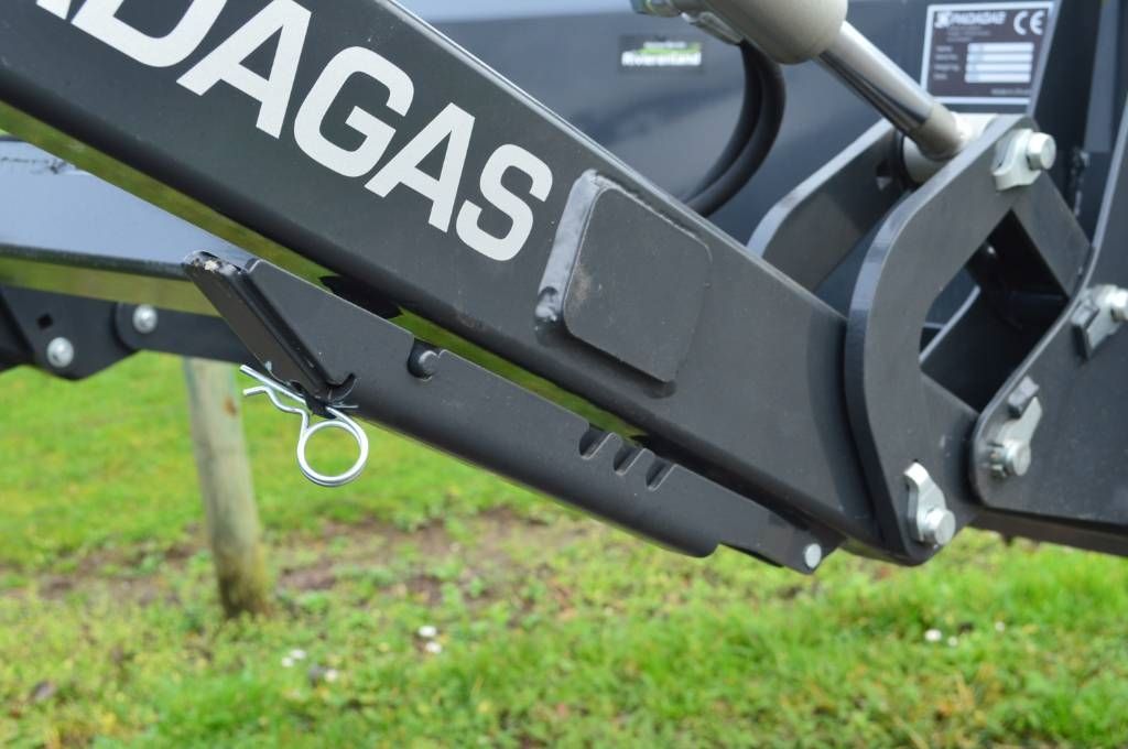 Padagas FL200P voorlader voor compacttractoren