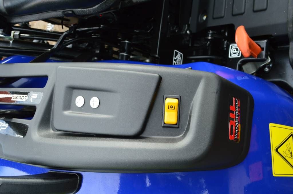 Farmtrac FT26 HST + voorlader compacttractor