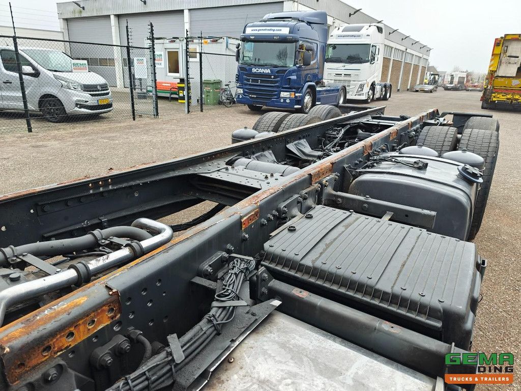 DAF FAN CF75.250 6x2/4 Dagcabine Euro5 - Retarder - ChassisCabine - Allison Automaat - SmartTacho V2 - 09/2026 APK