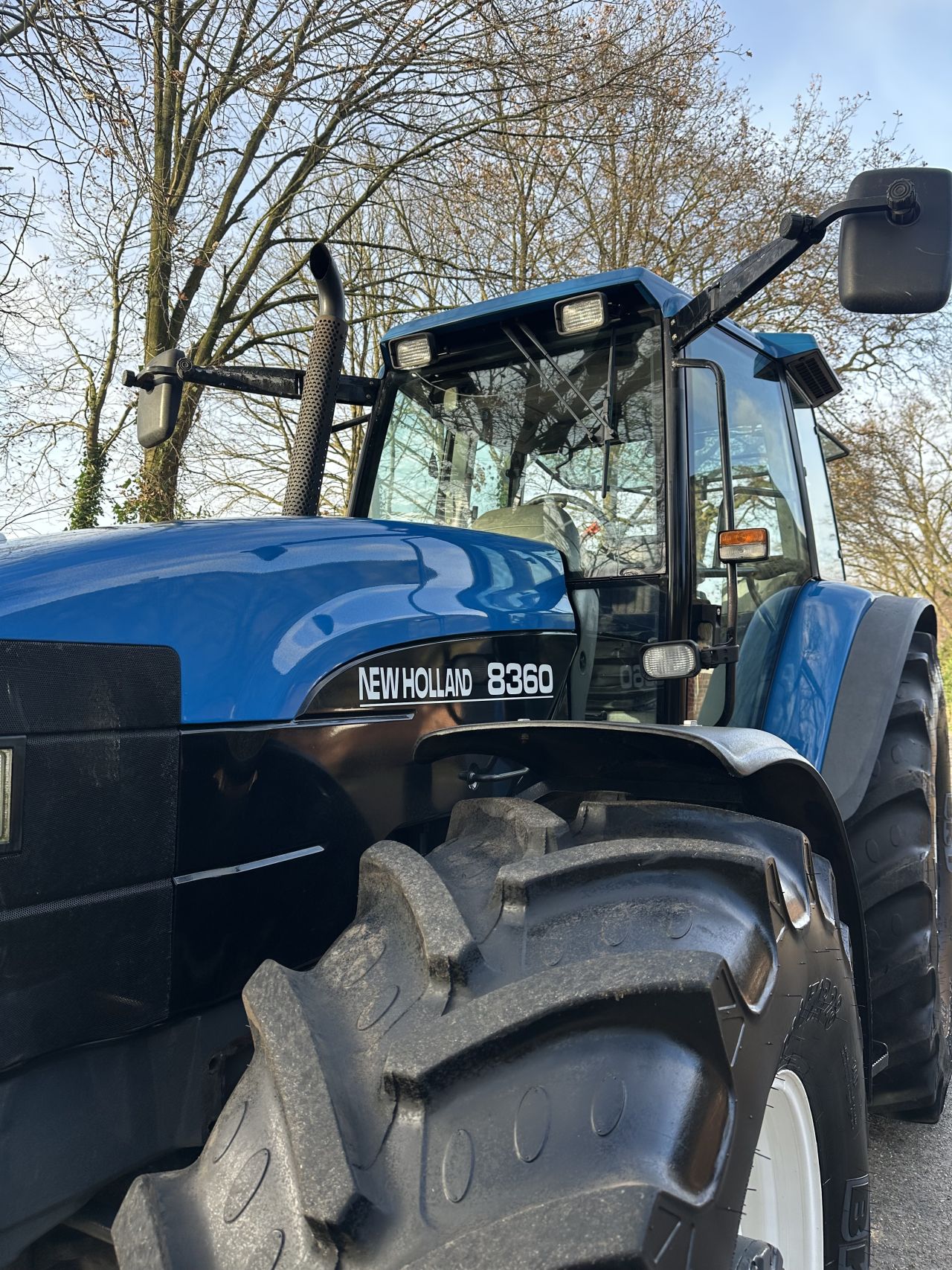 New Holland 8360