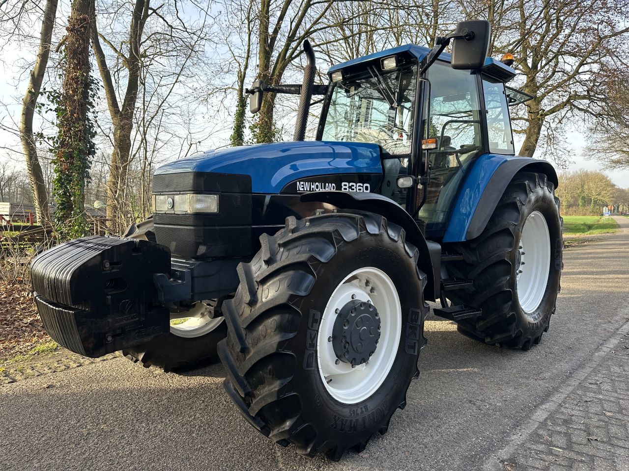 New Holland 8360
