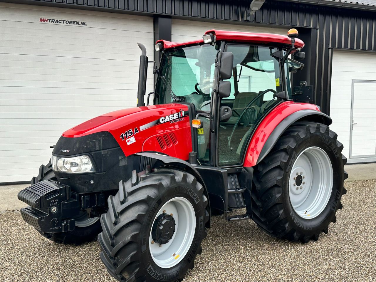 Case Farmall 115 Farmaal 115