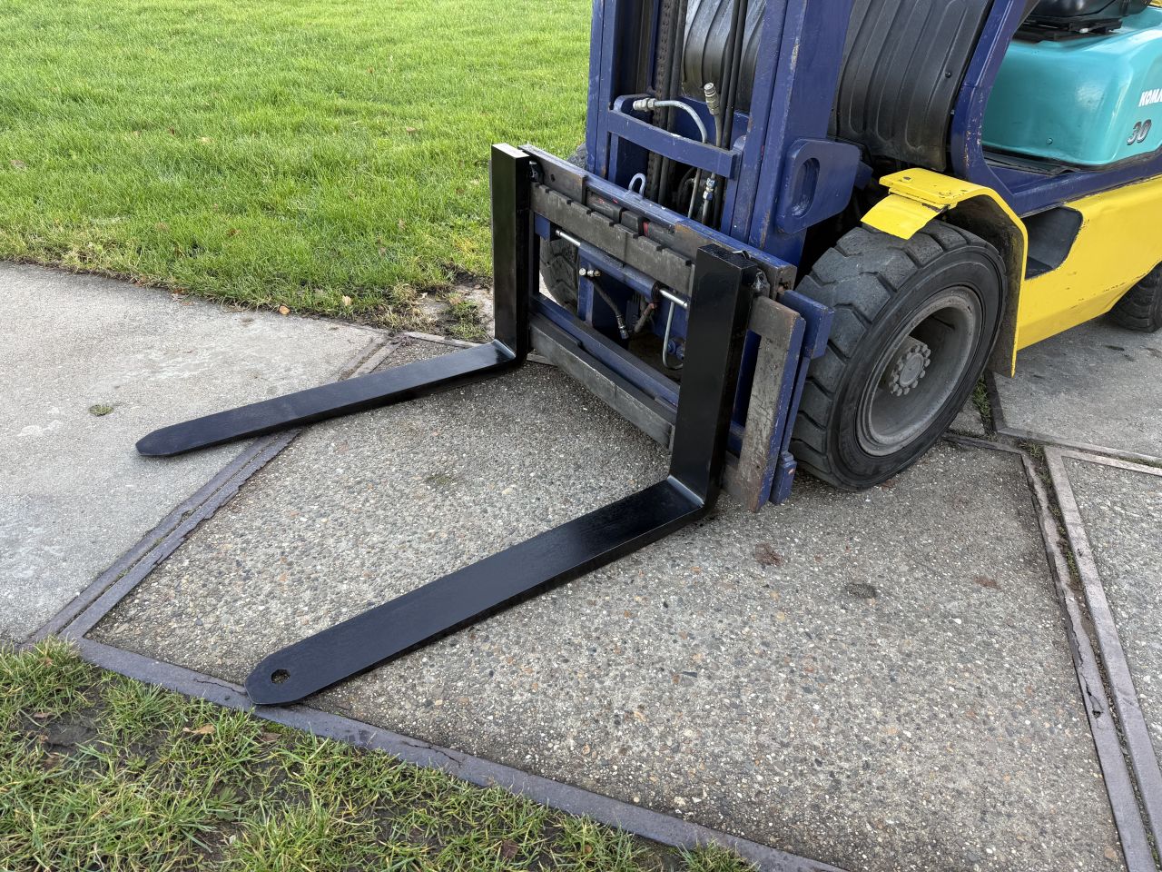 Komatsu 3 tonner lpg heftruck Sideshift + 4e ventiel