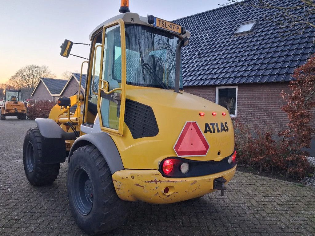 Atlas 70 shovel/lader