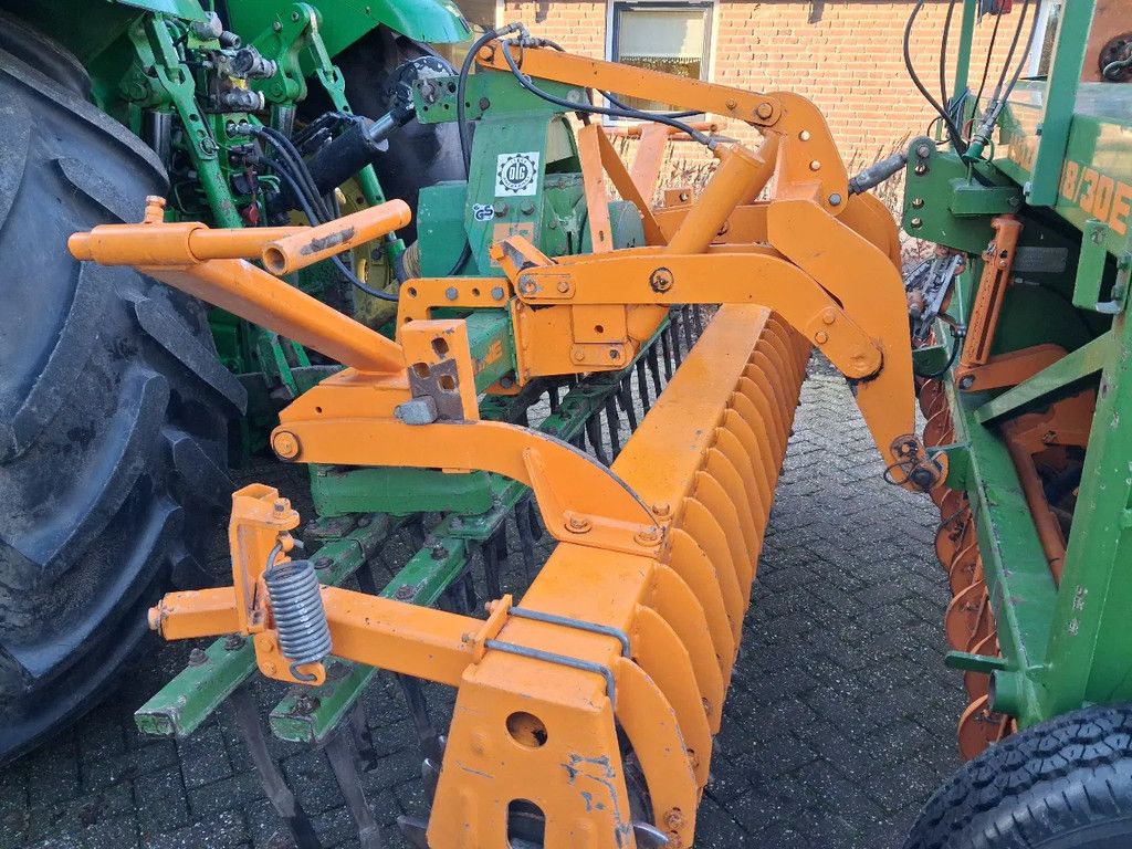 Amazone Schudeg D8 30E zaaimachine 3m met schudeg