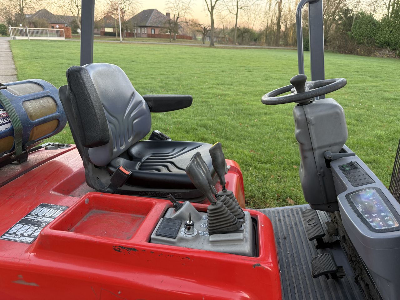 BT / Toyota 1.5 tonner lpg heftruck triplex Sideshift 4300 uur