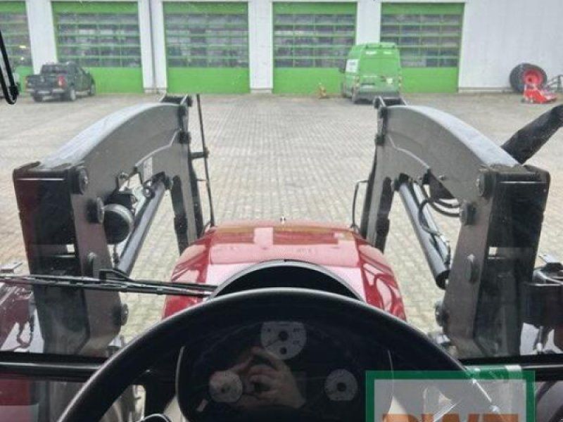 Massey Ferguson 4709M Dyna 2