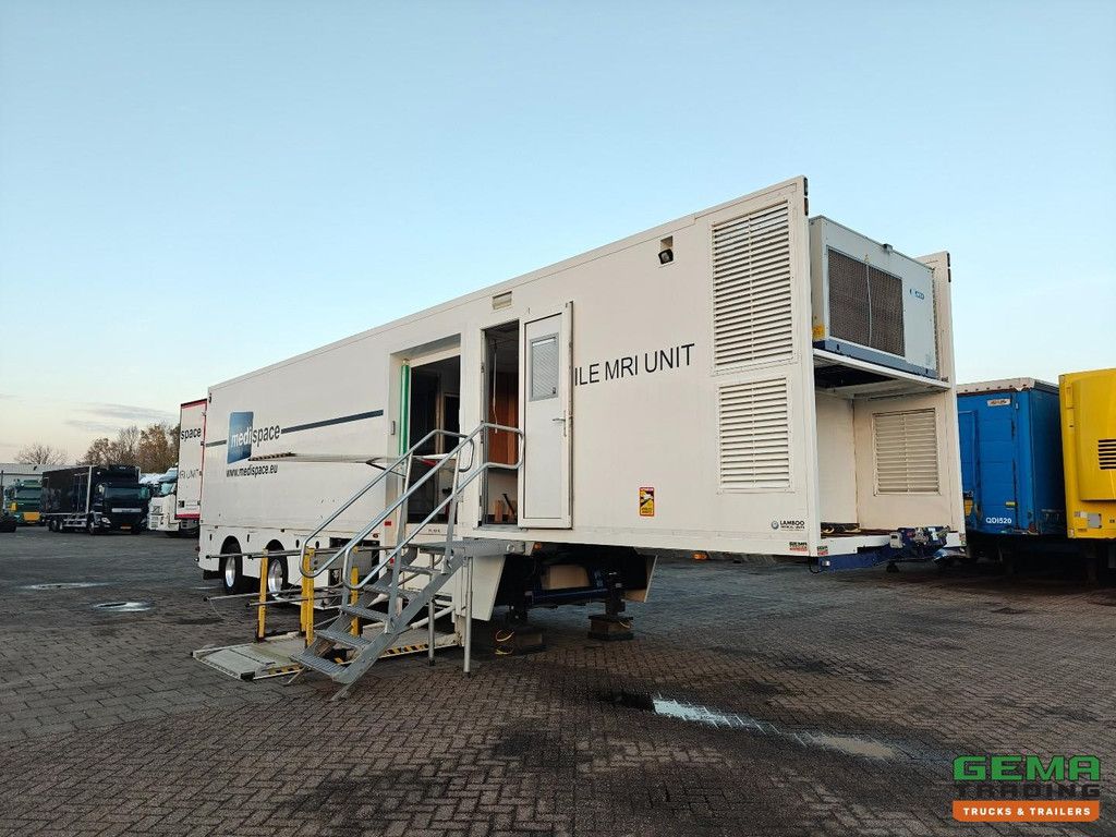 Lamboo T 02S 2-achsiger ROR – Isolierter medizinischer Anhänger/Mobilheim – Krankentragen-/Rollstuhllift – Klimaanlage – Lenkachse – Ehemaliger MRT-Anhänger