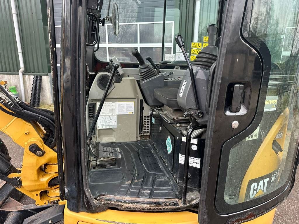 CAT 303.5E - A/C!