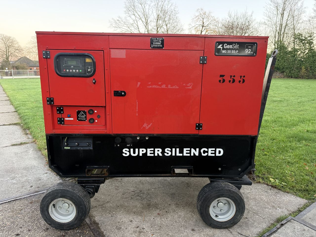 Genset 35kVa 1700h BJ2017 generator + kemmpi lasapparaat