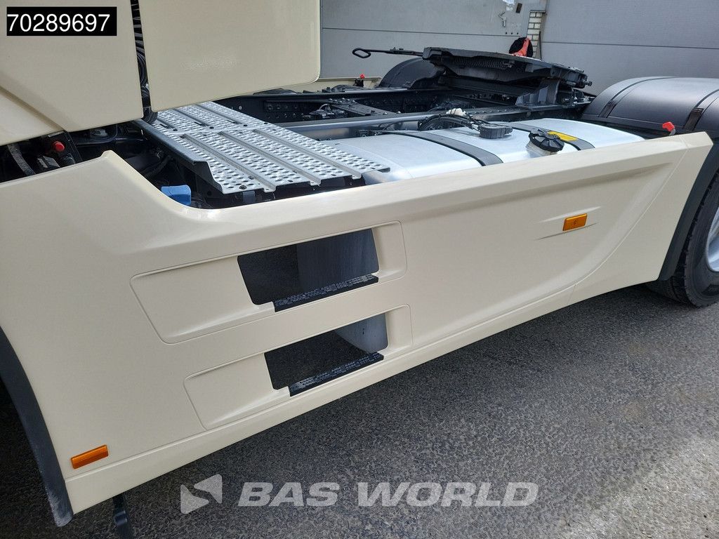 Mercedes Actros 1848 4X2 BigSpace Retarder Standklima PPC Navi ACC LED