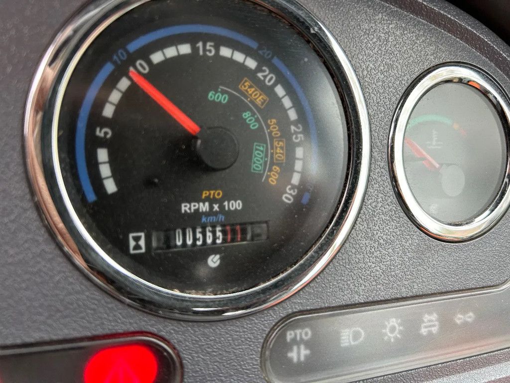 Deutz Agrokid 230 + Stoll frontlader