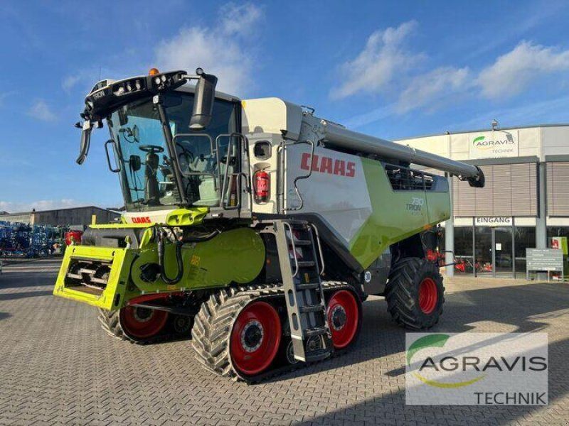 Claas TRION 730 TERRA TRAC