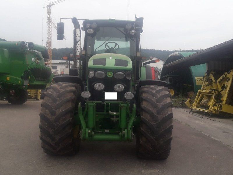 John Deere 7830