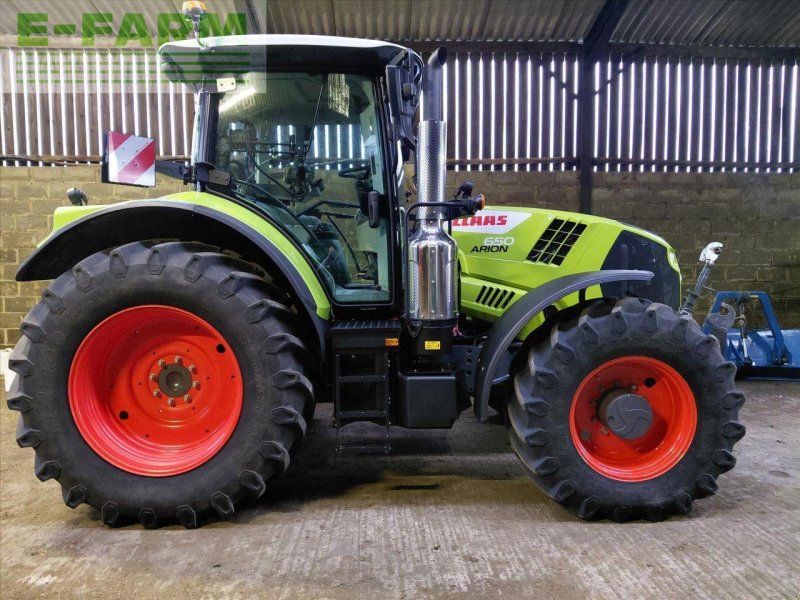 Claas ARION 650