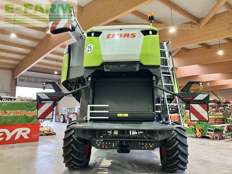 Claas trion 730