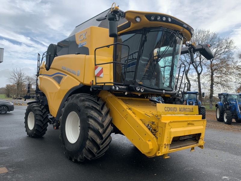 New Holland CX 8.70