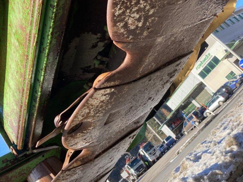 Krone Easy  Cut 32 CV