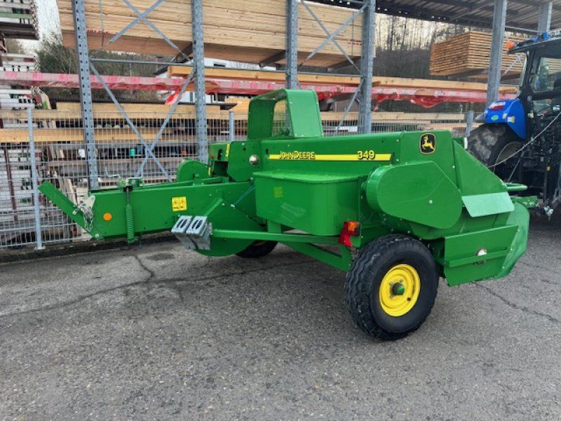 John Deere 439