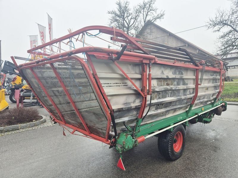 Steyr Hamster 8025 Ladewagen