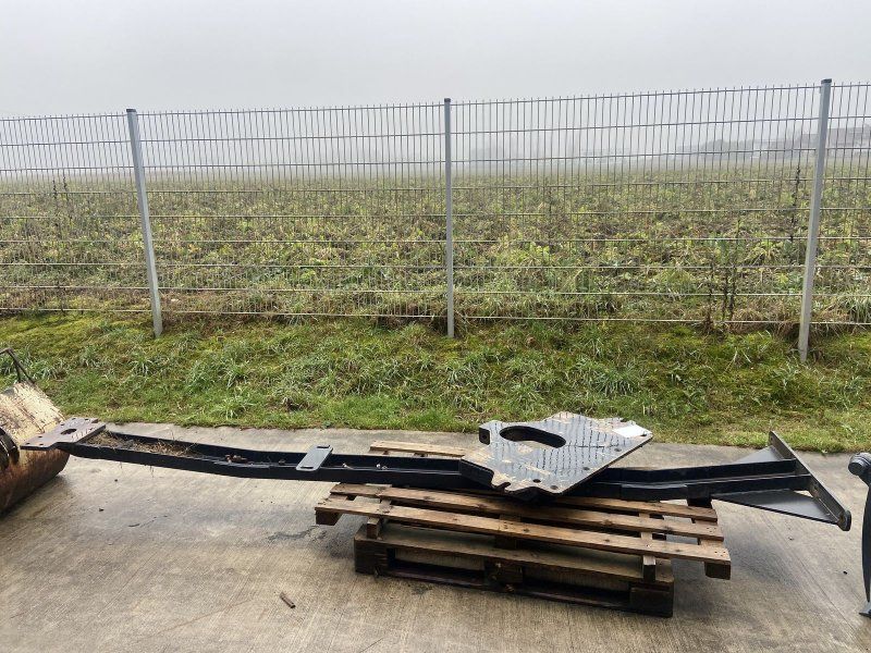 Schneepflugplatte mit Unterzug New Holland T5