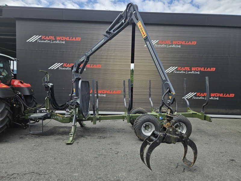 Farma T7 mit Kran C 5.1