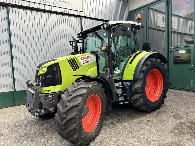 Claas Arion 460