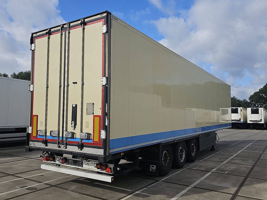 SCHMITZ SKO 24 EURO MEATRAIL