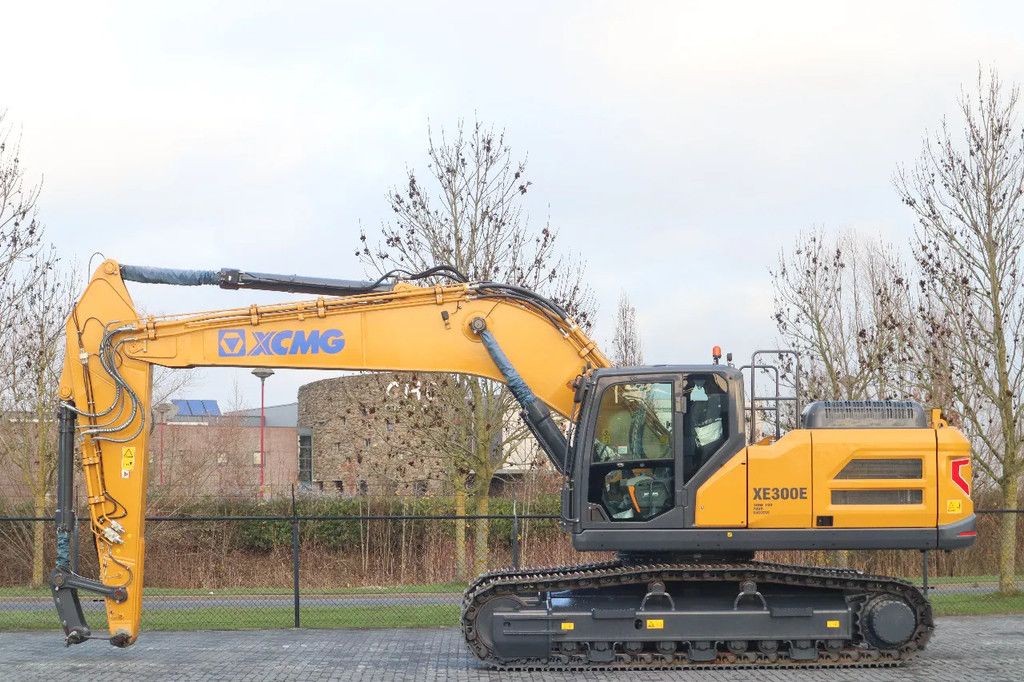 XCMG XE300E | CE | CUMMINS STAGE V | HAMMER / SHEAR