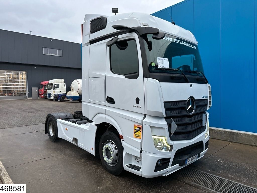 Mercedes Actros 1845 EURO 6d, Mirrorcams